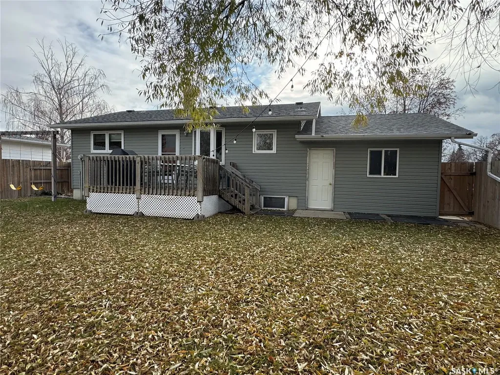 501 7th Avenue W Biggar SK S0K 0M0