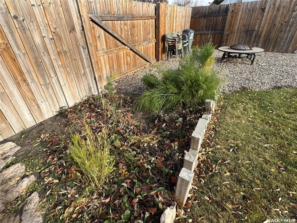 501 7th Avenue W Biggar SK S0K 0M0