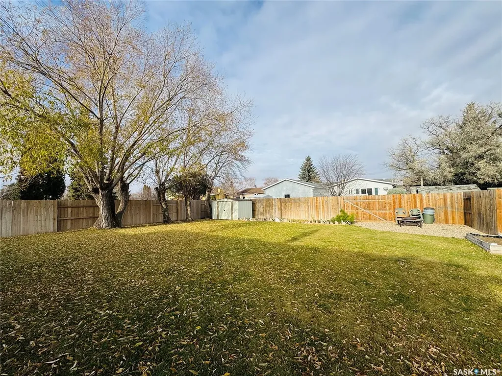 501 7th Avenue W Biggar SK S0K 0M0