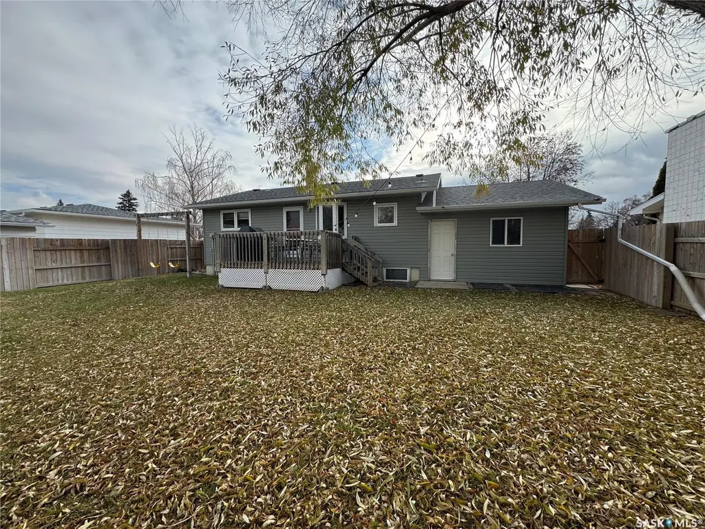 501 7th Avenue W Biggar SK S0K 0M0
