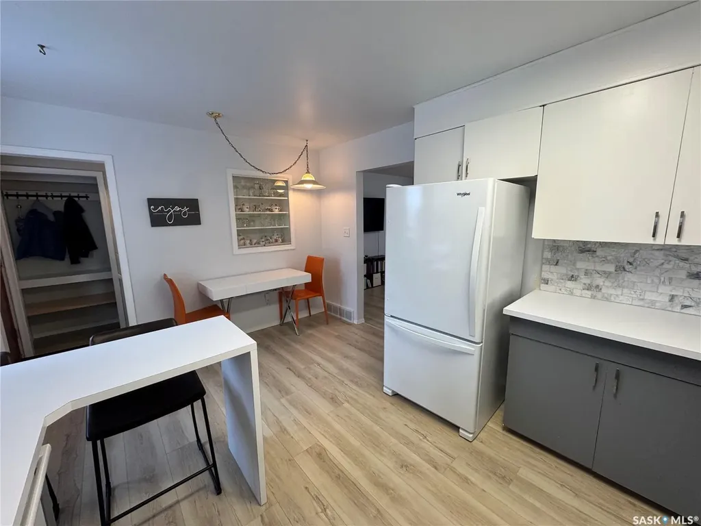 501 7th Avenue W Biggar SK S0K 0M0