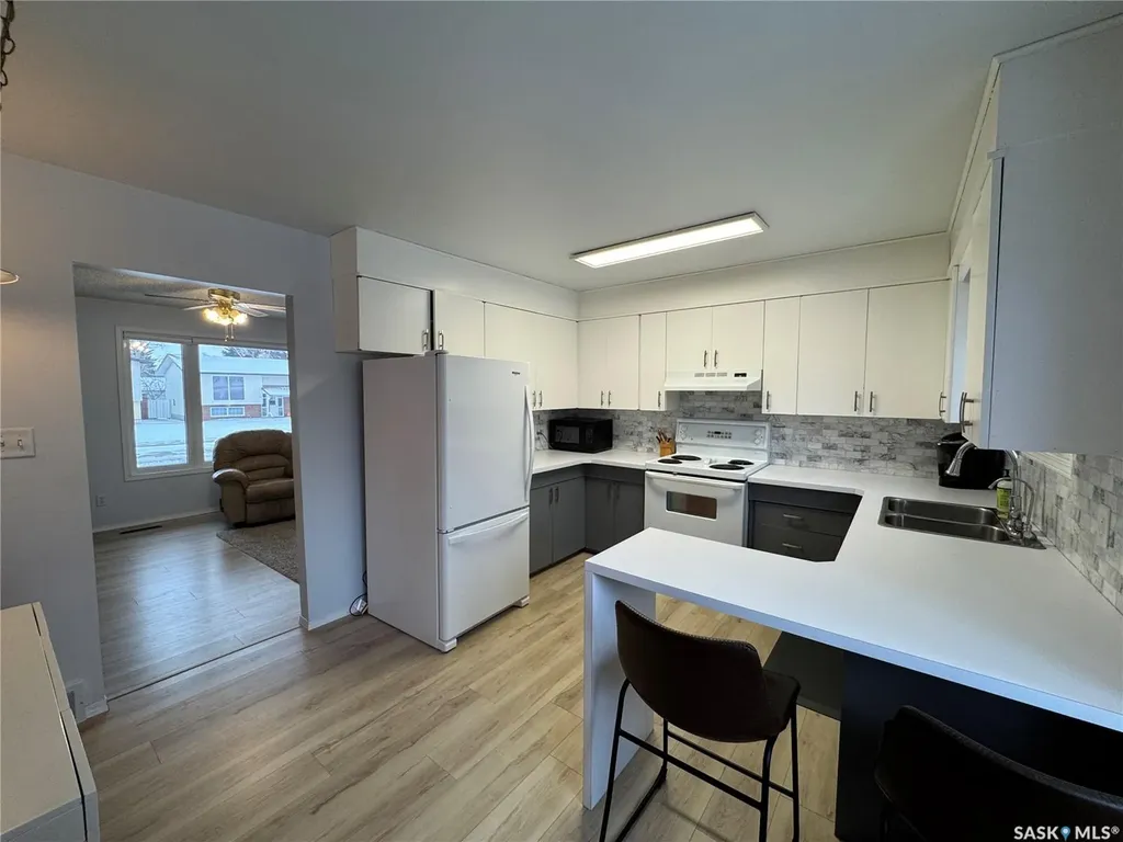 501 7th Avenue W Biggar SK S0K 0M0