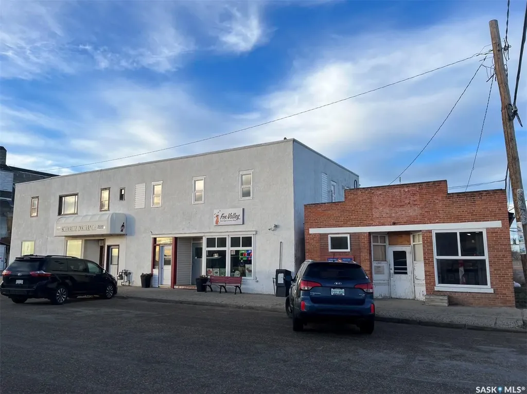 40 Centre Street Fox Valley SK S0N 0V0