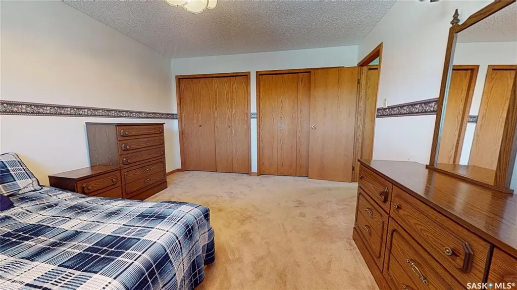 51 Harrigan Crescent Maple Creek SK S0N 1N0