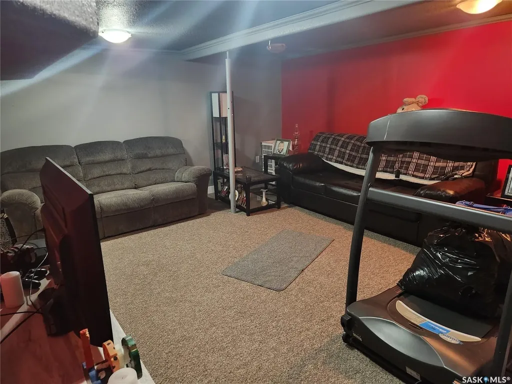309 4th Street W Nipawin SK S0E 1E0