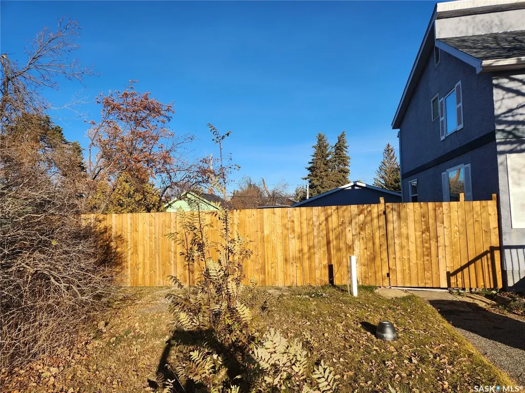 309 4th Street W Nipawin SK S0E 1E0