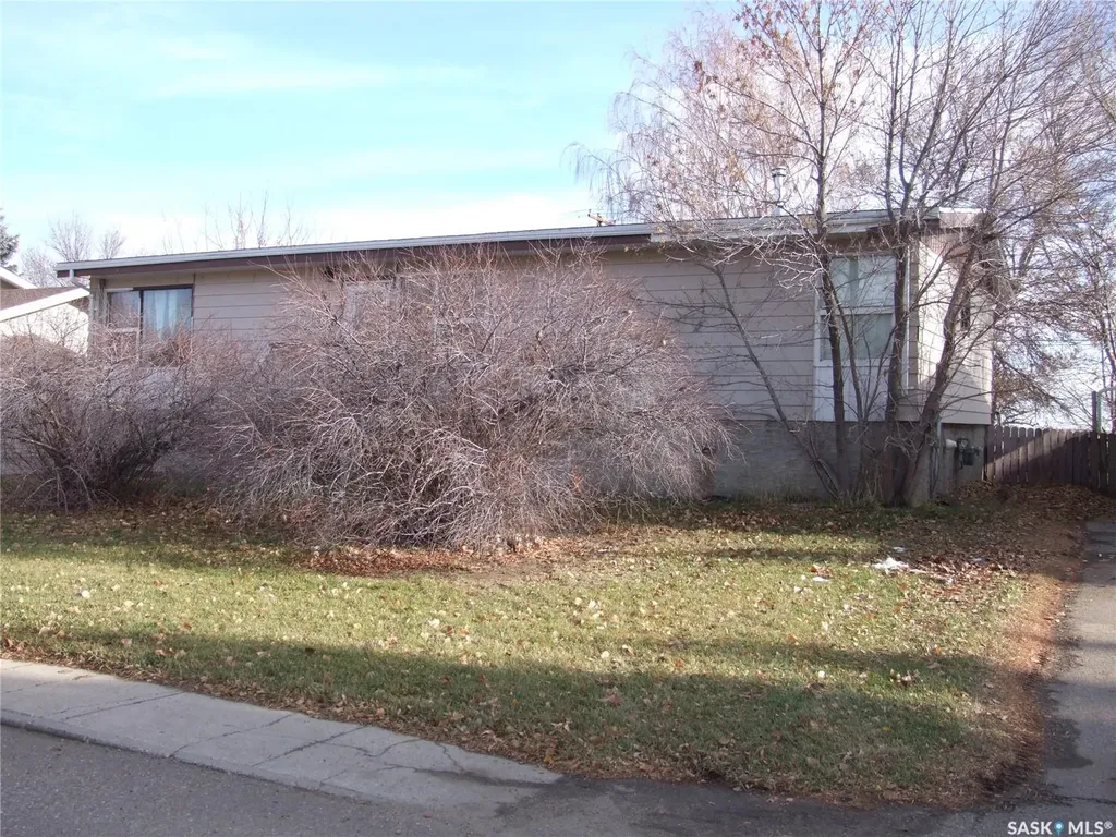 340 Eastview Street Burstall SK S0N 0H0