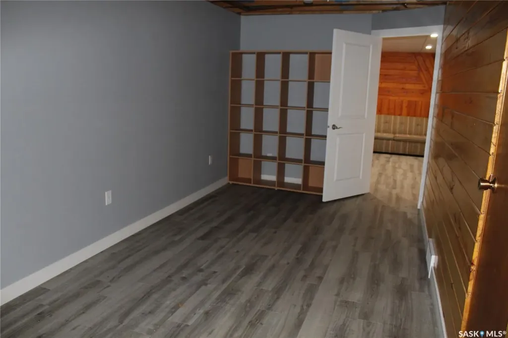 406 3rd Street E Wilkie SK S0K 4W0