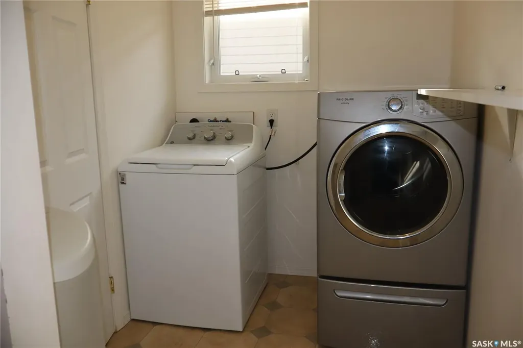 602 Centre Street Assiniboia SK S0H 0B0