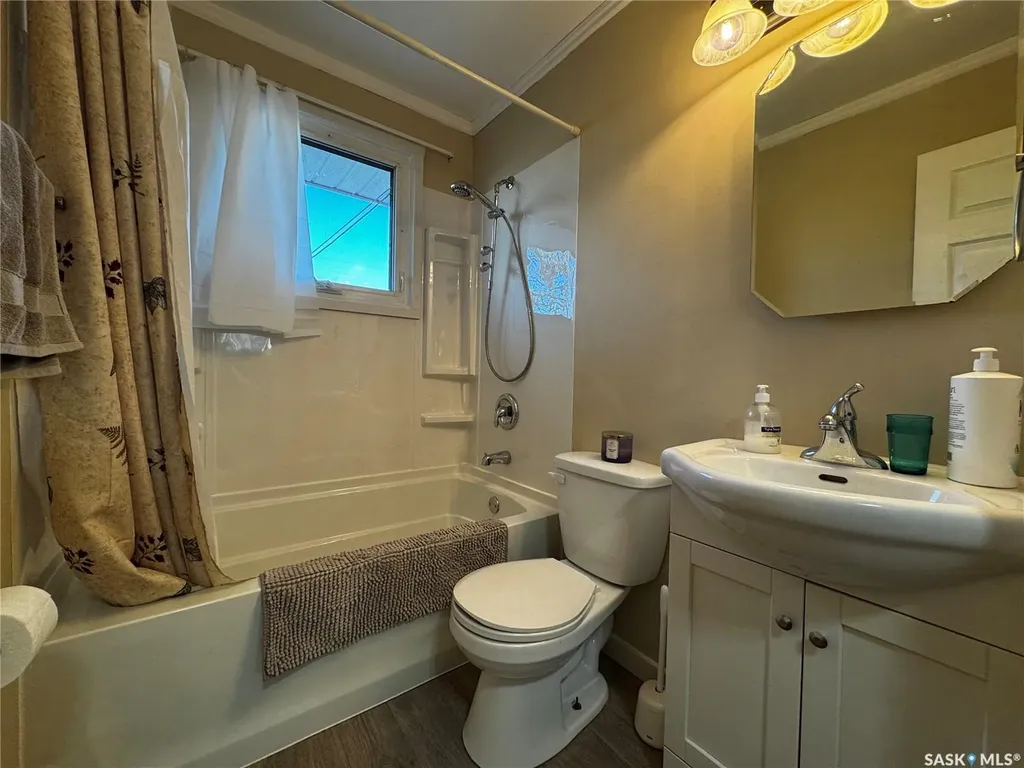 220 6th Street Humboldt SK S0K 2A0