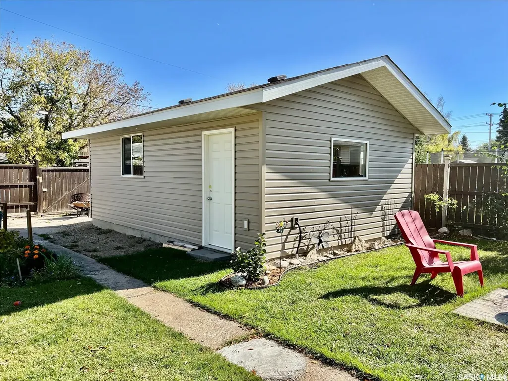 220 6th Street Humboldt SK S0K 2A0