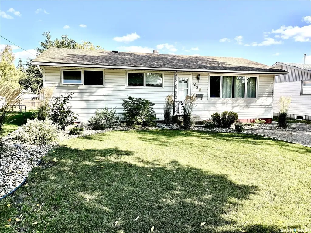 220 6th Street Humboldt SK S0K 2A0