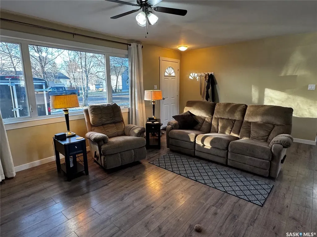 220 6th Street Humboldt SK S0K 2A0