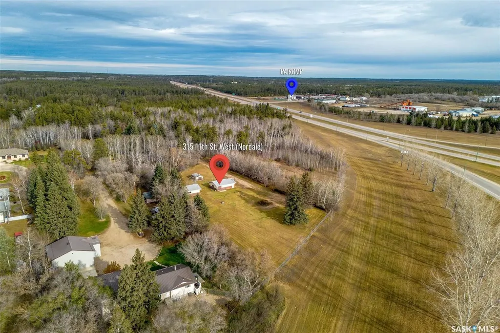 315 11th Street NW Prince Albert SK S6V 5R3