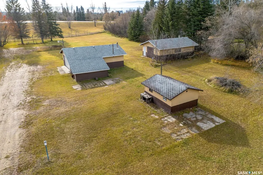 315 11th Street NW Prince Albert SK S6V 5R3