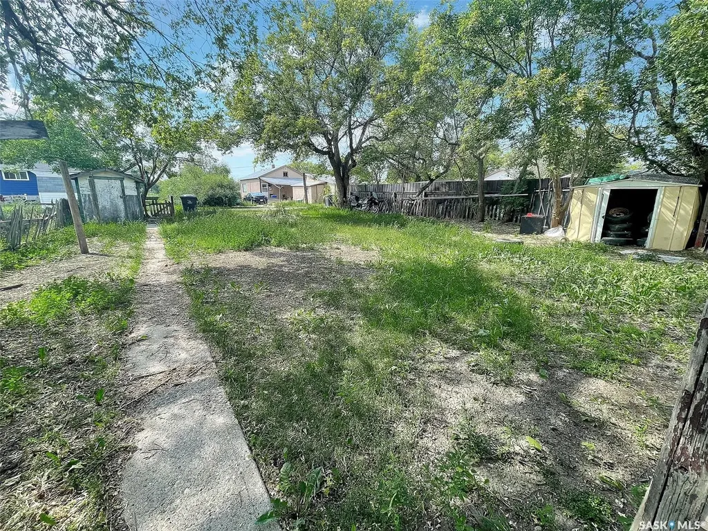 34 14th Avenue SE Swift Current SK S9H 3S2