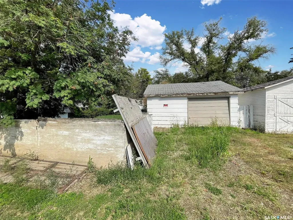 310 6th Avenue SE Swift Current SK S9H 3P1