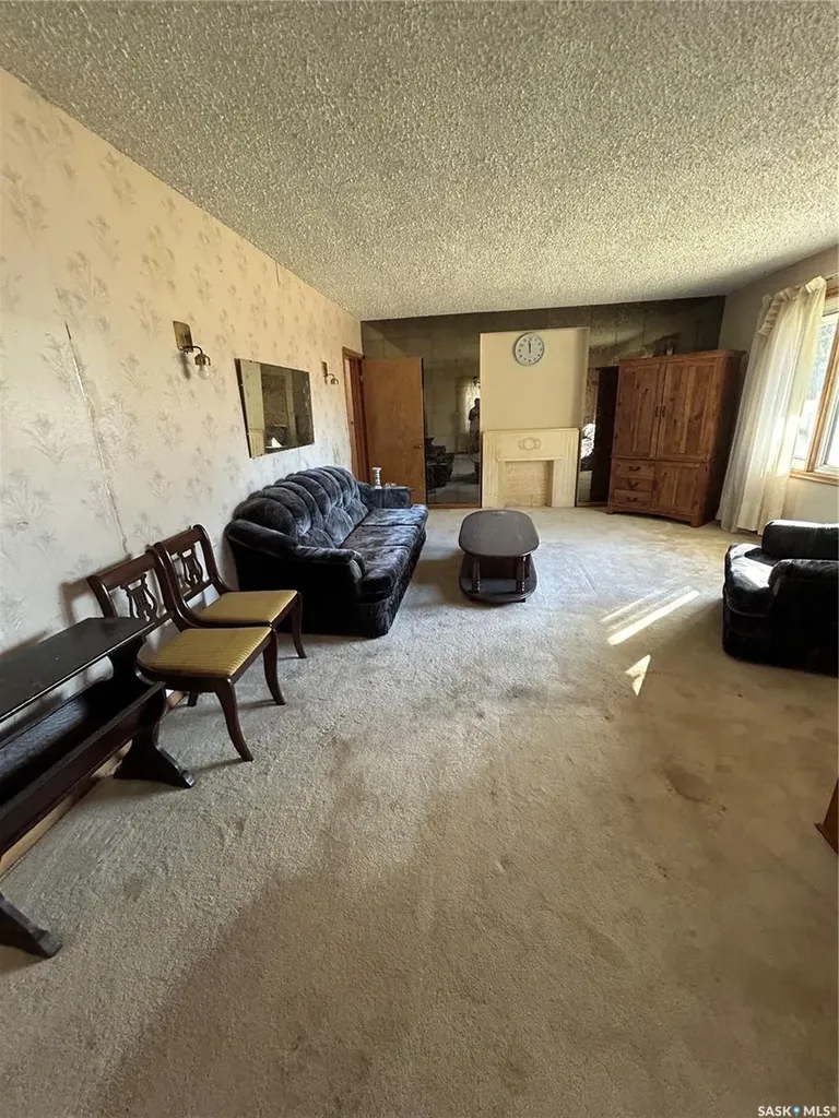 112 2nd Avenue W Kelvington SK S0A 1W0