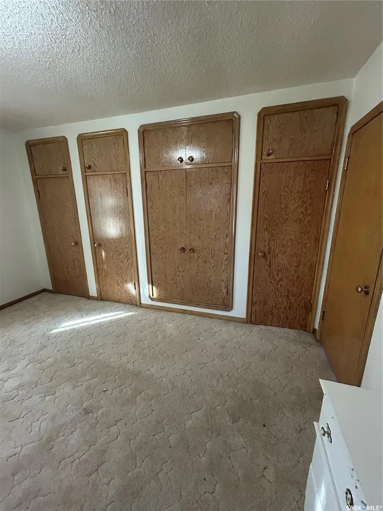 112 2nd Avenue W Kelvington SK S0A 1W0