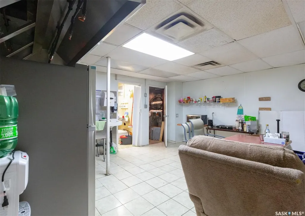 434 Athabasca Street E Moose Jaw SK S6H 0L8