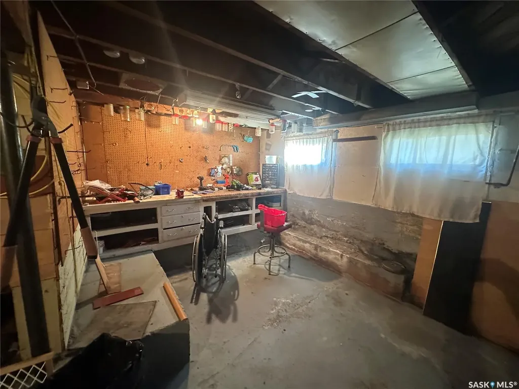 207 Green Street Creighton SK S0P 0A0