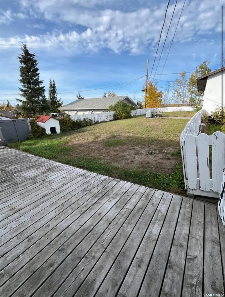 207 Green Street Creighton SK S0P 0A0