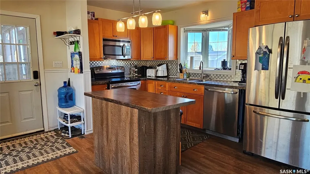 38 Lucien Lakeshore Drive Three Lakes Rm No. 400 SK S0K 2X0