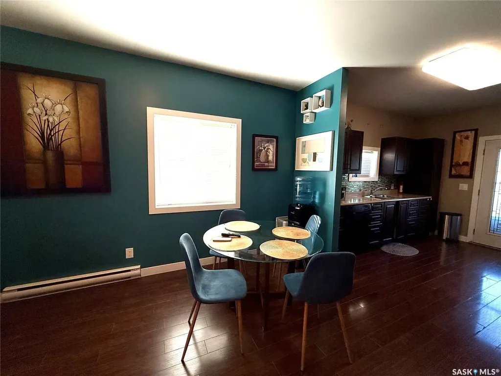 106 7th Street W Kindersley SK S0L 1S0