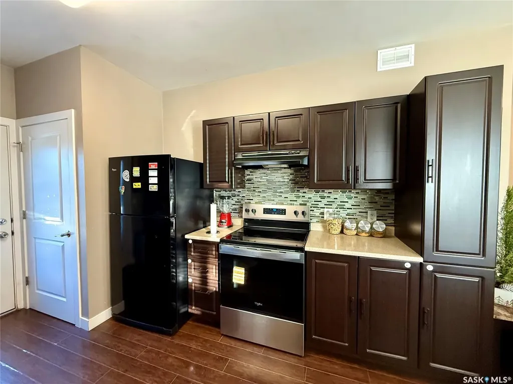 106 7th Street W Kindersley SK S0L 1S0