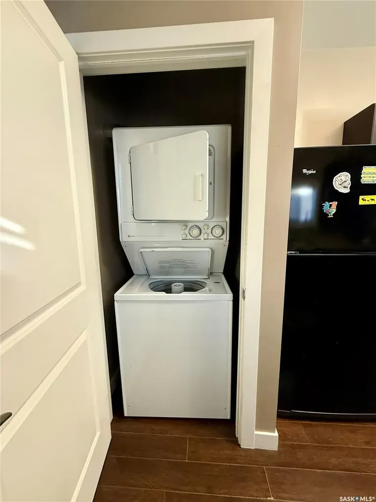 106 7th Street W Kindersley SK S0L 1S0