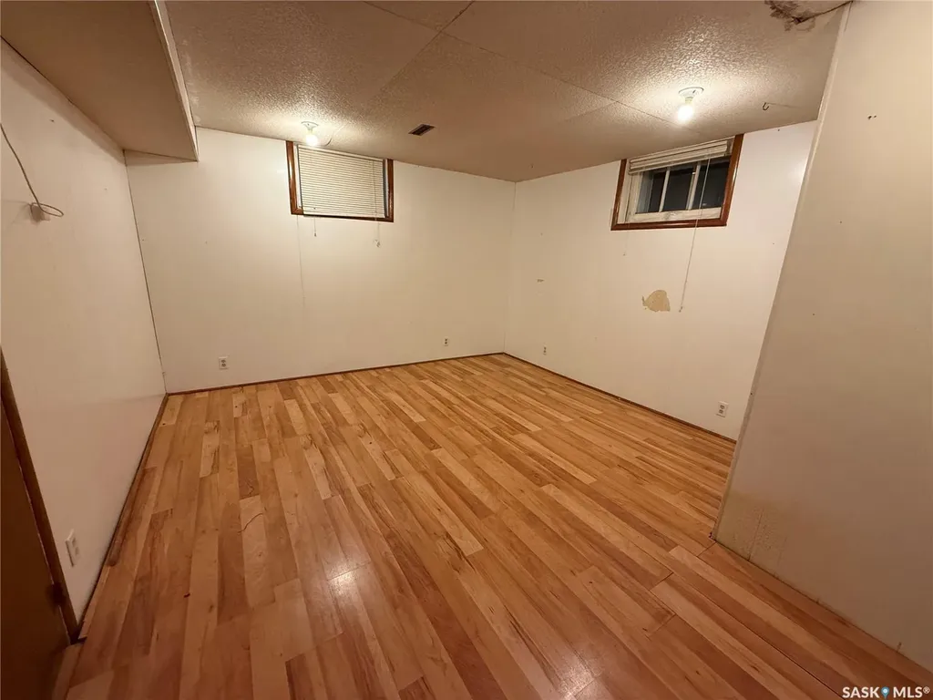 211 Little Flower Avenue Rosetown SK S0L 2V0