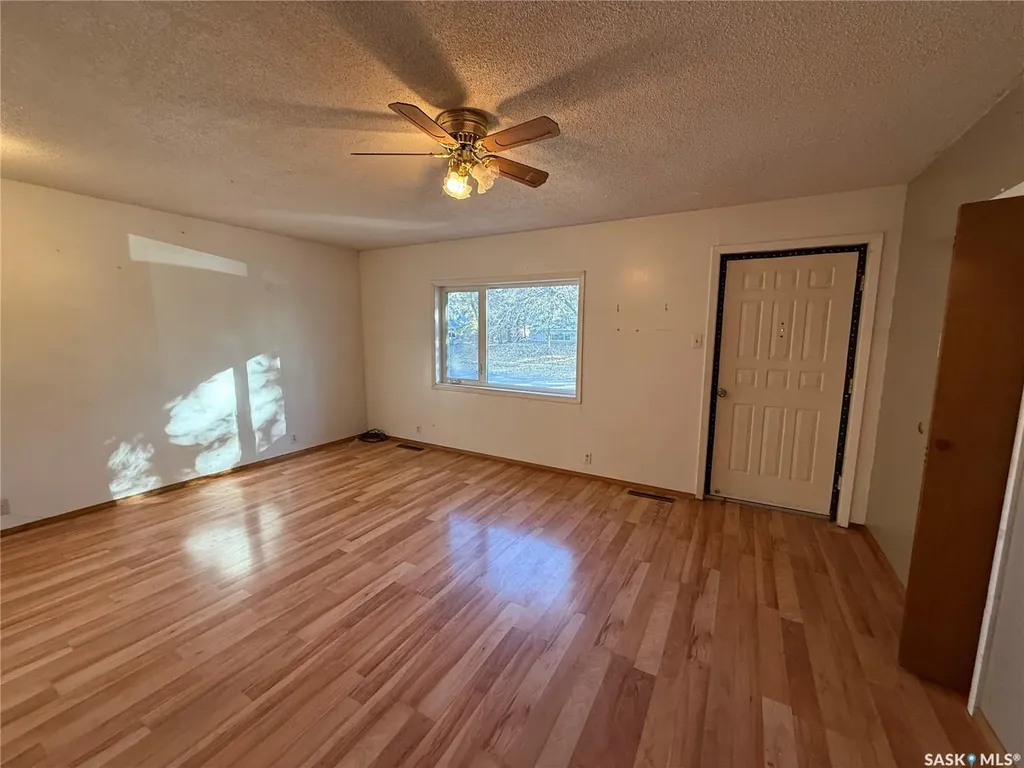 211 Little Flower Avenue Rosetown SK S0L 2V0