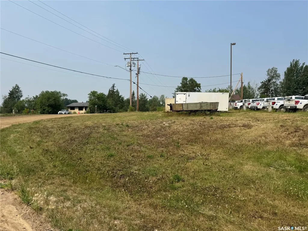 1604 Lakeshore Avenue La Ronge SK S0J 1L0