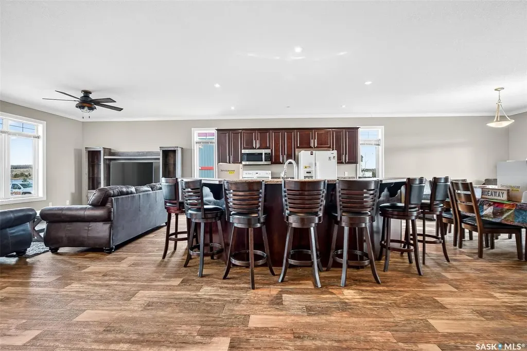 8 Sunrise Boulevard Craik Rm No. 222 SK S0G 0V0