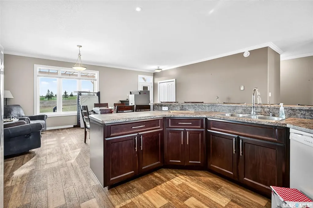 8 Sunrise Boulevard Craik Rm No. 222 SK S0G 0V0