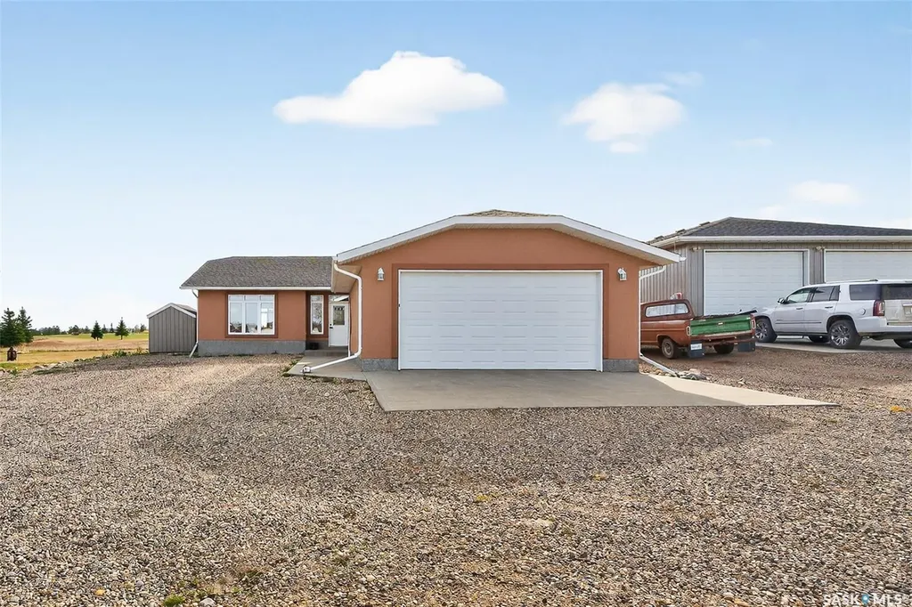 8 Sunrise Boulevard Craik Rm No. 222 SK S0G 0V0