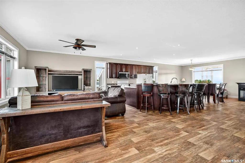 8 Sunrise Boulevard Craik Rm No. 222 SK S0G 0V0