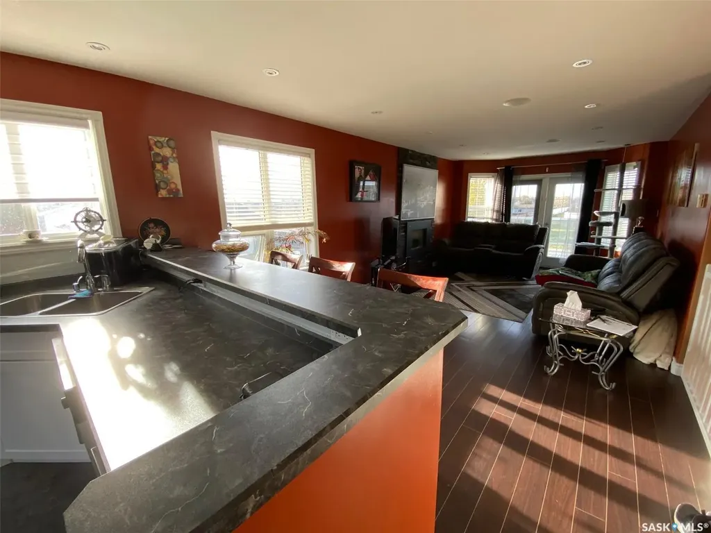 454 Darlington Street E Yorkton SK S3N 4A1