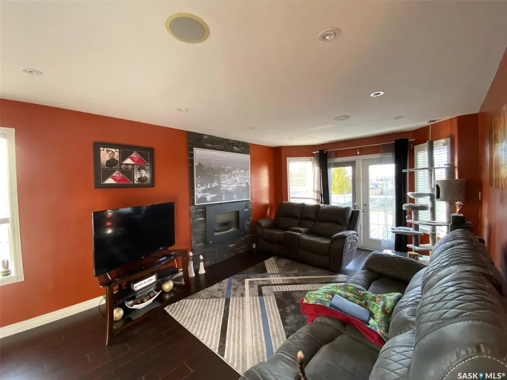 454 Darlington Street E Yorkton SK S3N 4A1
