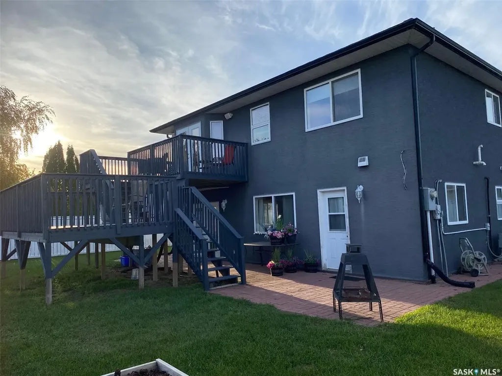 454 Darlington Street E Yorkton SK S3N 4A1