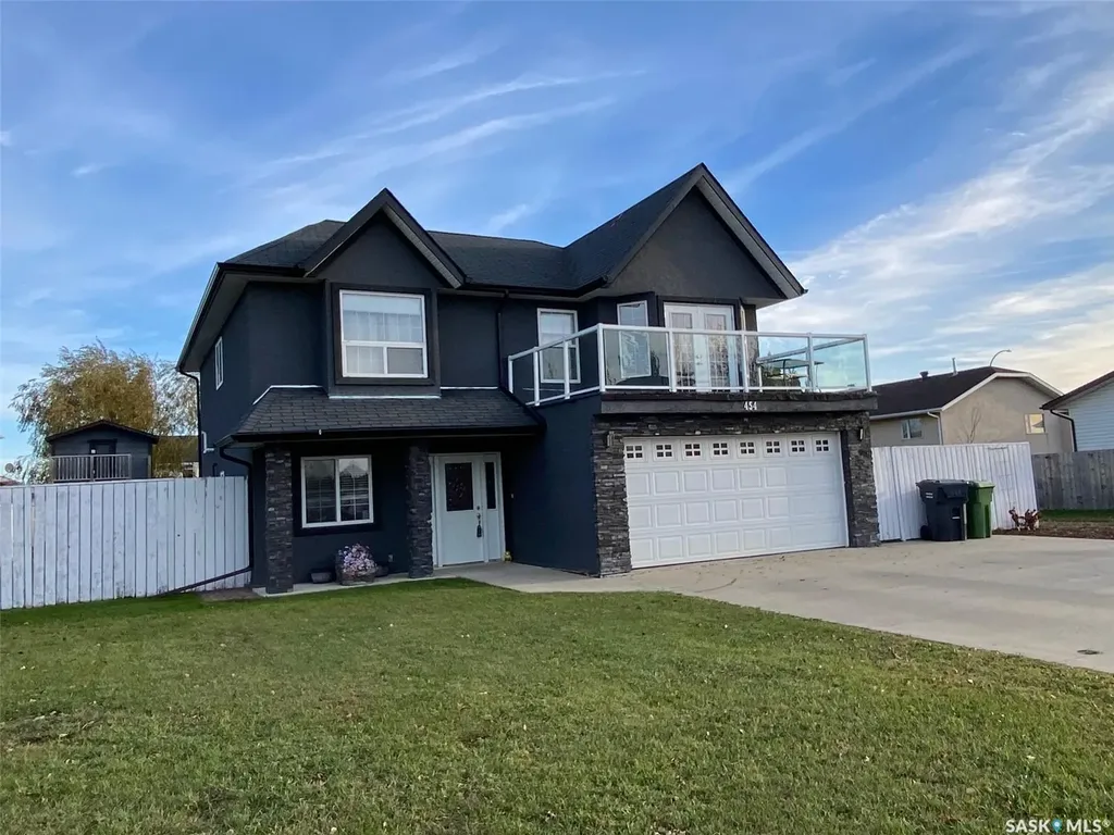 454 Darlington Street E Yorkton SK S3N 4A1