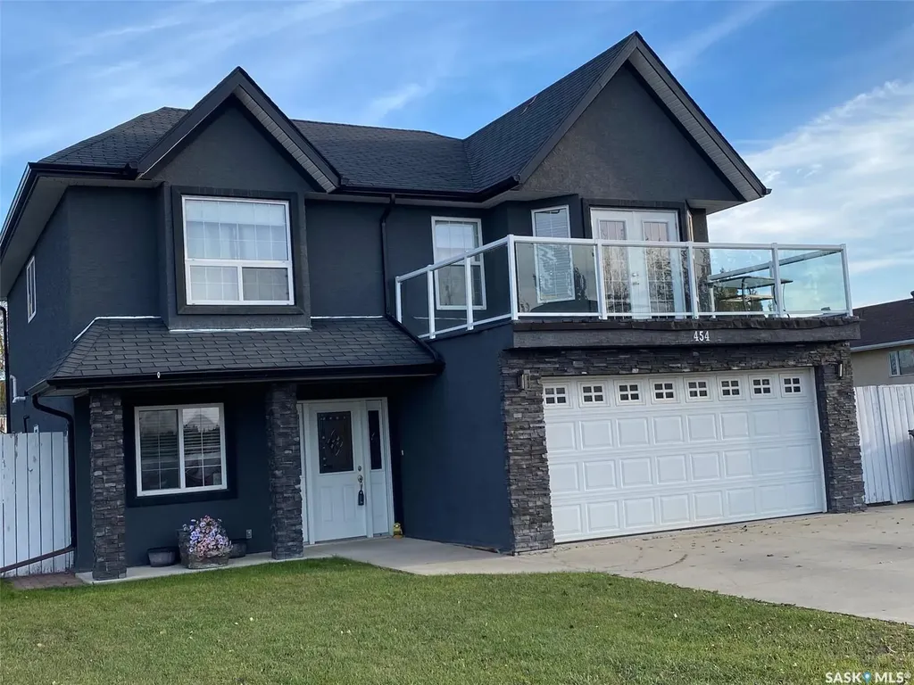 454 Darlington Street E Yorkton SK S3N 4A1
