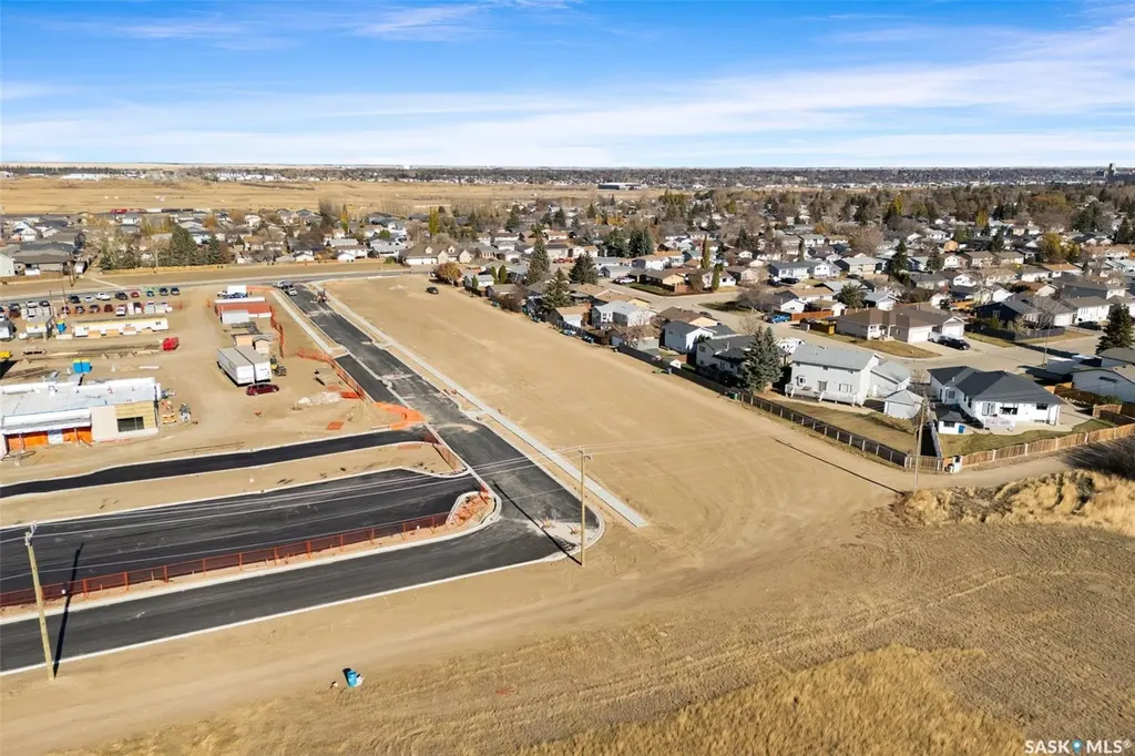 117 Wellington Drive Moose Jaw SK S6K 1C5
