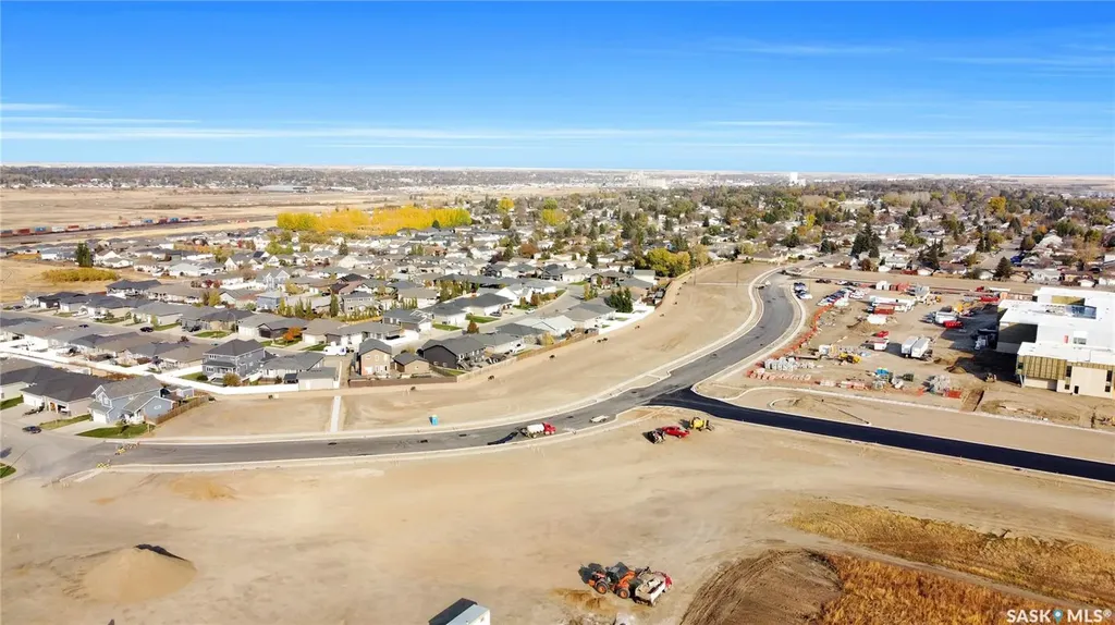 104 Wellington Drive Moose Jaw SK S6K 1C5