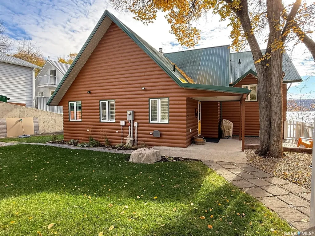 18 Lakeview Lane Crooked Lake SK S0A 1E0