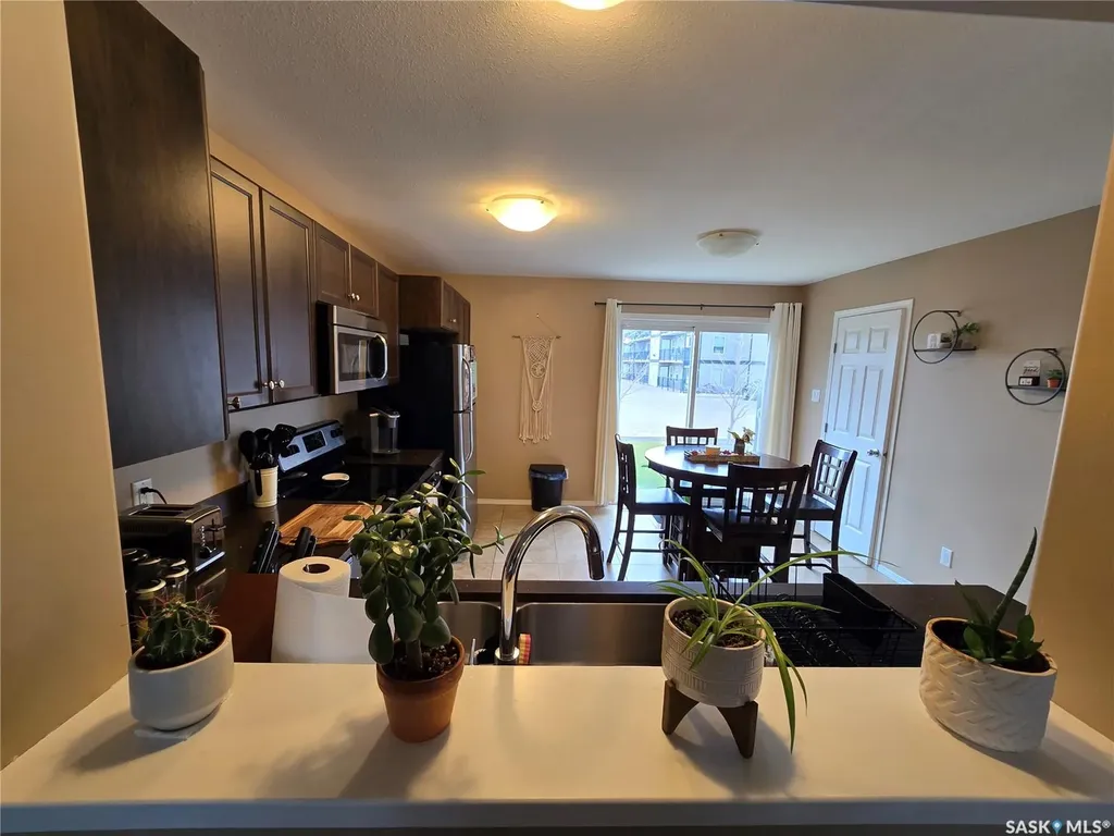 815 5th Street NE Weyburn SK S4H 2K9