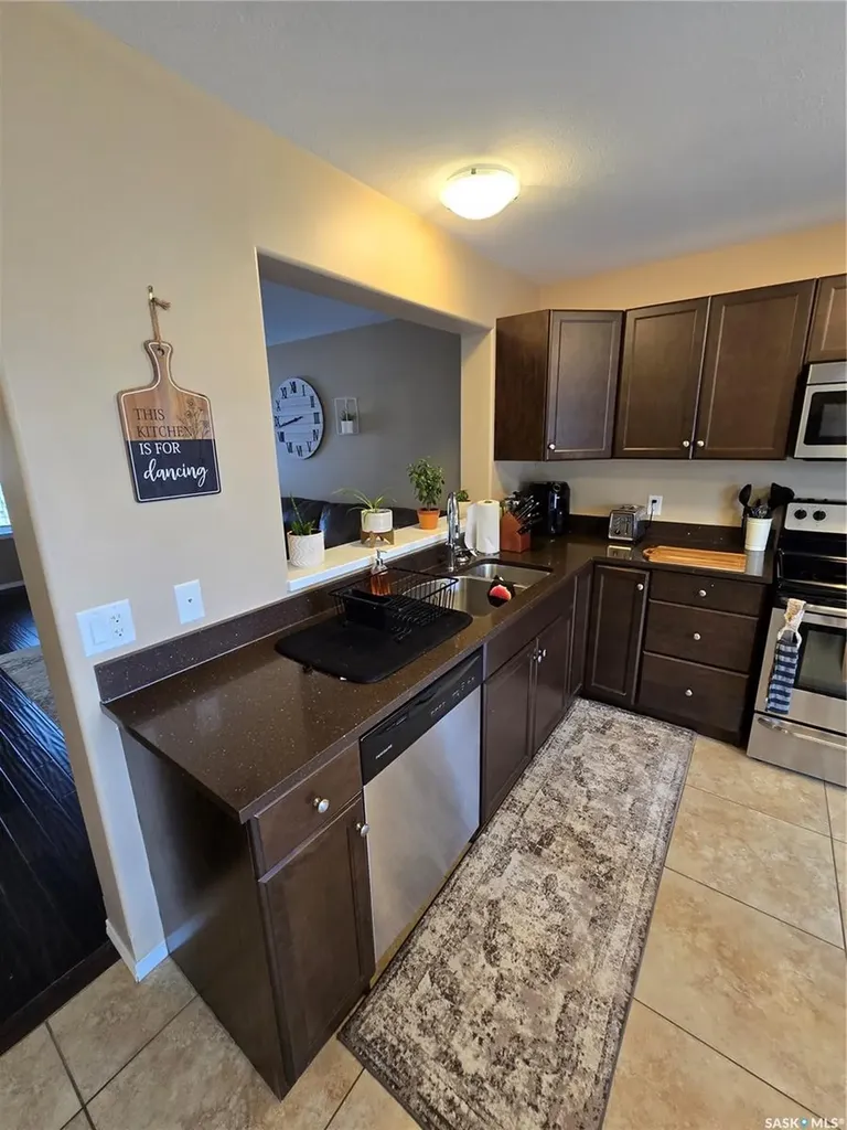 815 5th Street NE Weyburn SK S4H 2K9