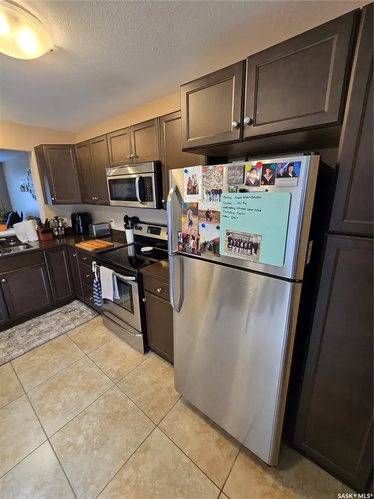 815 5th Street NE Weyburn SK S4H 2K9