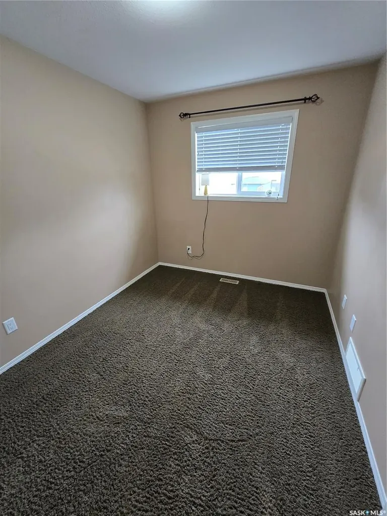 815 5th Street NE Weyburn SK S4H 2K9