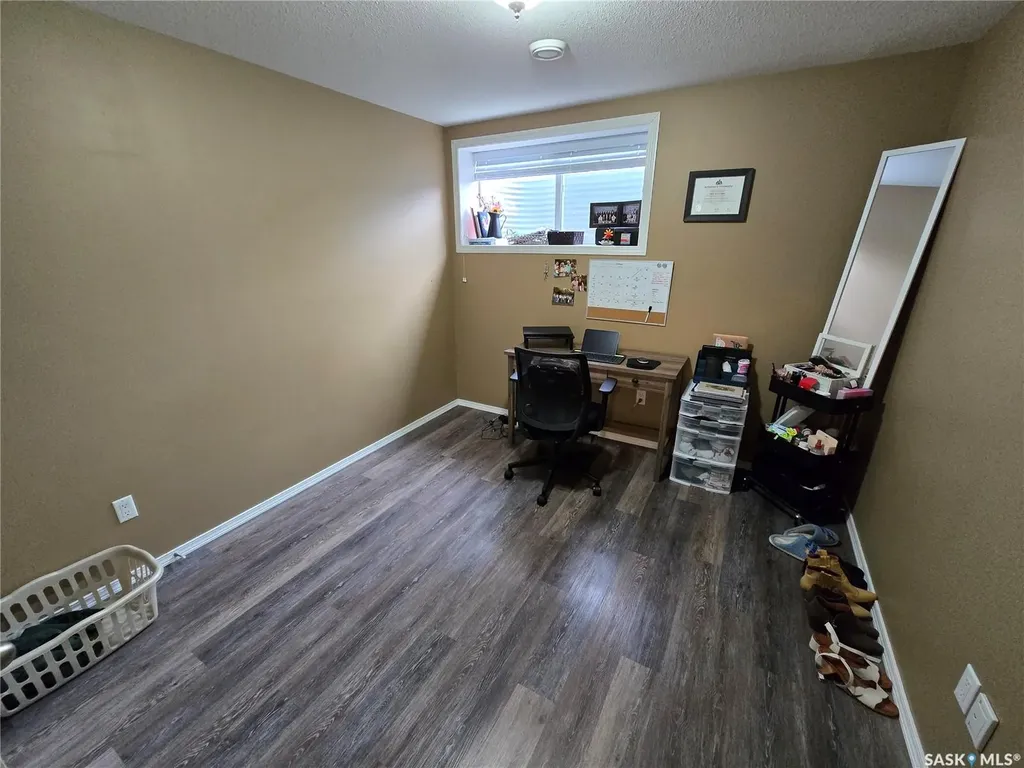 815 5th Street NE Weyburn SK S4H 2K9